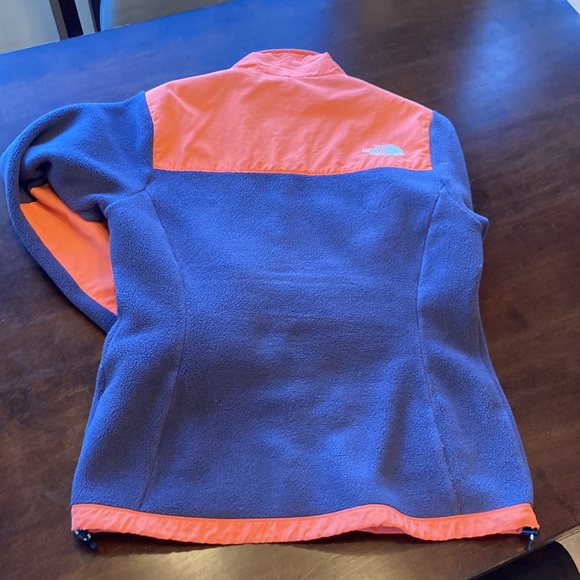North Face fleece jacket - Picture 6 of 6